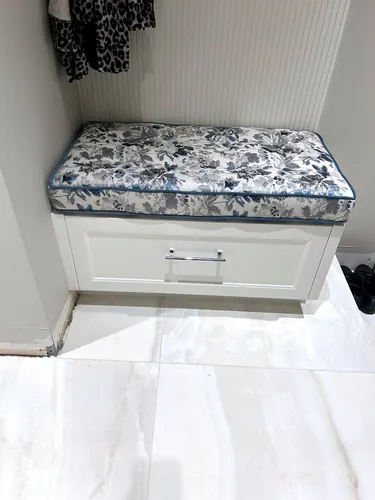 Painted storage bench seat — custom cabinetry by Classic Woodworking & Vanity in Mississauga, Ontario